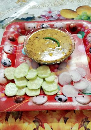 A picture of Gatte ki sabzi.