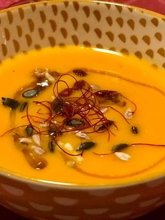 Una foto de Crema ligera de zanahorias y otras verduras en mambo cecotec