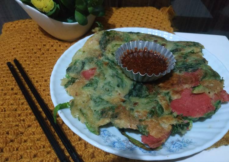 Resep Pajeon Pancake Bawang Daun Korea, Enak