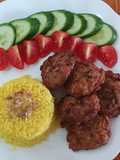 ไก่สับกระเทียม-พริกไทยดำ ทานกับข้าวขมิ้น