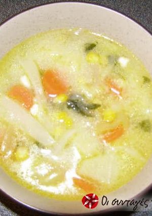 A picture of Multi-colored cabbage soup.
