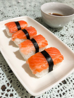 Foto resep Salmon Sushi Simple