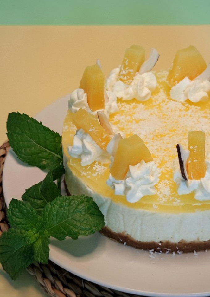 Una foto de Tarta de piña colada (sin horno)