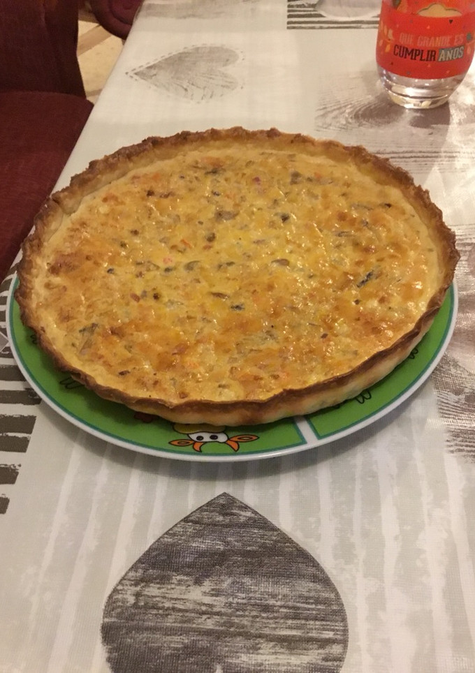 Una foto de Quiche de atún