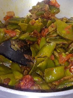 सेम फली की सब्जी (Sem fali i sabzi recipe in Hindi) रेसिपी मुख्य फोटो