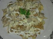 Una foto de migas de pollo