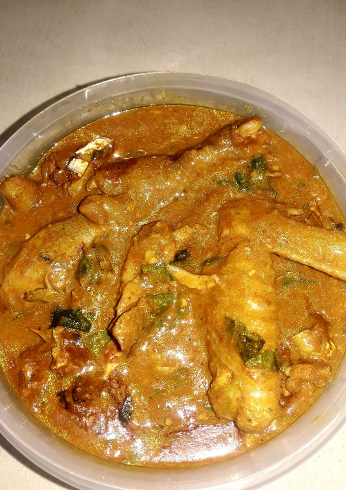 A picture of Ogbono soup with local chicken.
