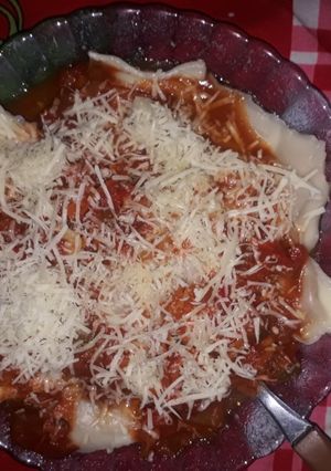 Una foto de Raviolones de verdura pollo y ricotta