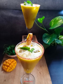 इंस्टेंट आम पन्ना (instant aam panna recipe in Hindi) रेसिपी मुख्य फोटो