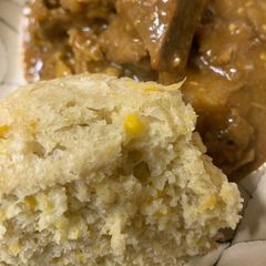A picture of Dombolo with Sweet Corn.