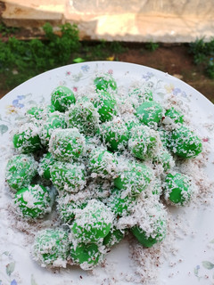 Foto resep Kue Klepon pandan
