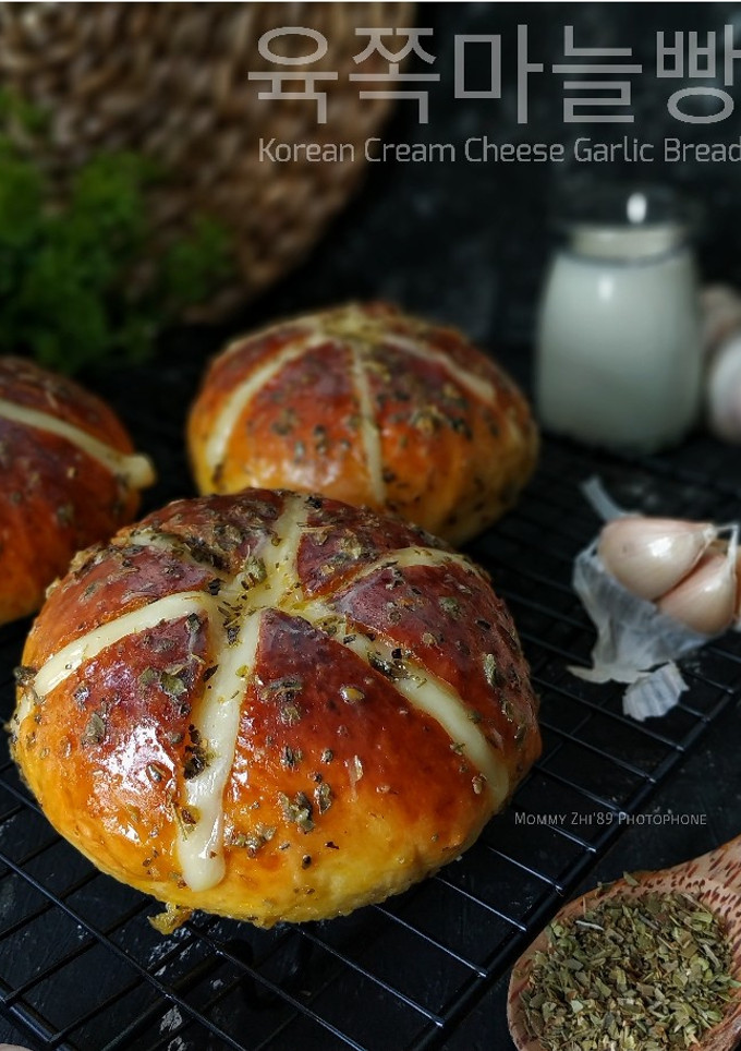 Foto resep Korean Garlic Cheese Bread