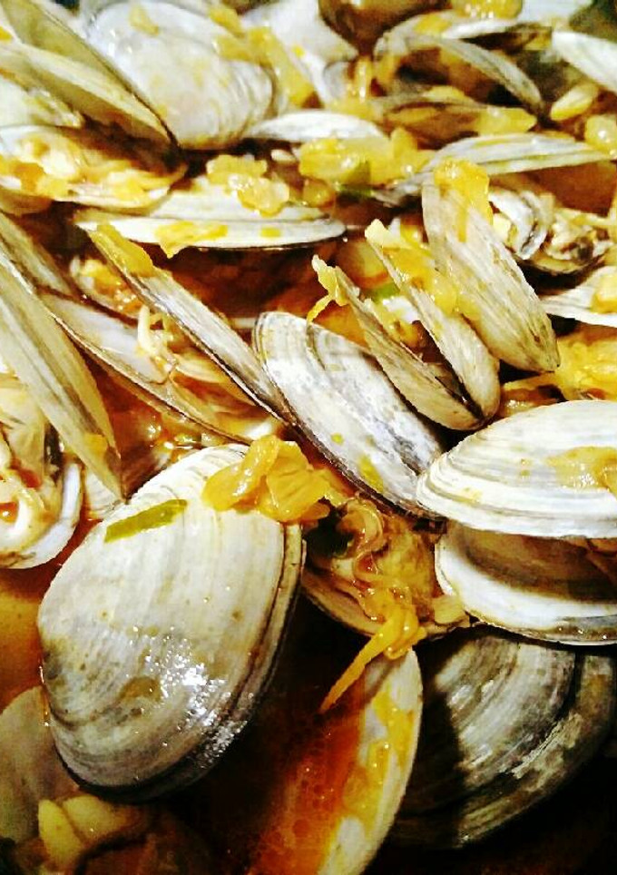 Una foto de Almejas a la marinera
