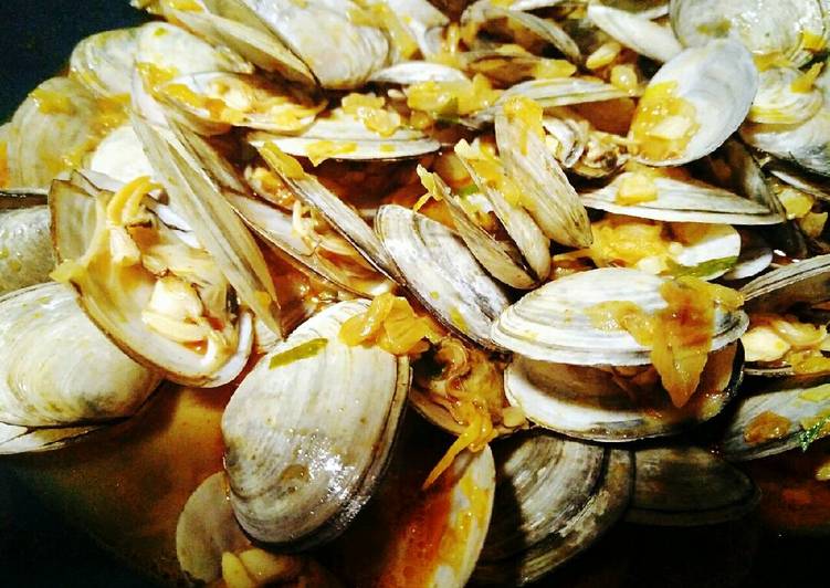 Almejas a la marinera