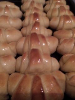 Una foto de Medialunas dulces