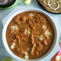 A picture of Murg Makhani (Butter Chicken).