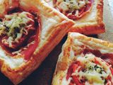 Folhados de Presunto, Tomate e Queijo