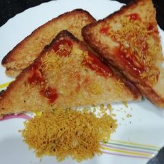 A picture of Sev Sandwich.