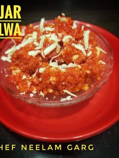 गाजर का हलवा (gajar ka halwa recipe in Hindi) रेसिपी मुख्य फोटो