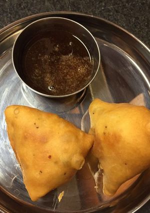 A picture of Samosa.