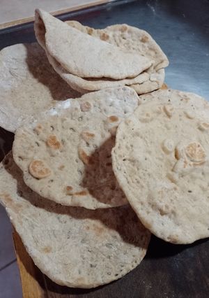 Una foto de Pan de trigo y centeno en sartén