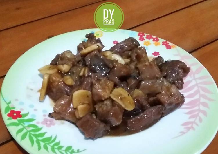 35. Lidah Sapi Tumis kecap