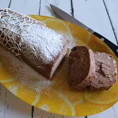 Foto di Salame al cioccolato con yogurt greco