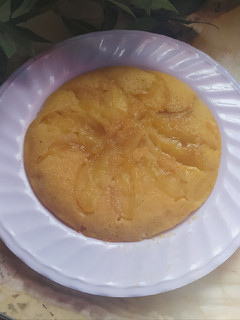 Una foto de Tarta de manzana sin tacc en sartén