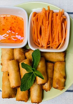 Hình của món Chả giò chiên.
