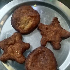 A picture of சாமியா அல்லது கைமா வடை கடலைப்பருப்பு வரமிளகாய் கடலைப்பருப்பு ஒரு.