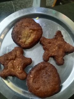 A picture of சாமியா அல்லது கைமா வடை கடலைப்பருப்பு வரமிளகாய் கடலைப்பருப்பு ஒரு.