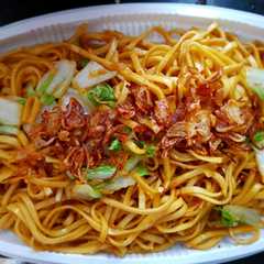 A picture of Mie Goreng Pipih.