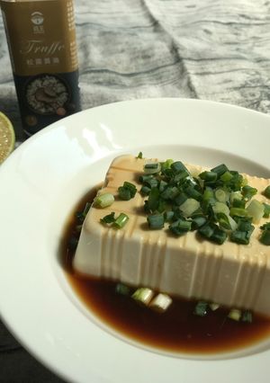 檸香松露涼拌豆腐 的食譜成品照片
