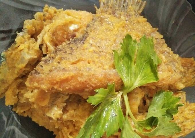 Bagaimana Membuat Gurame masak kuning, Lezat