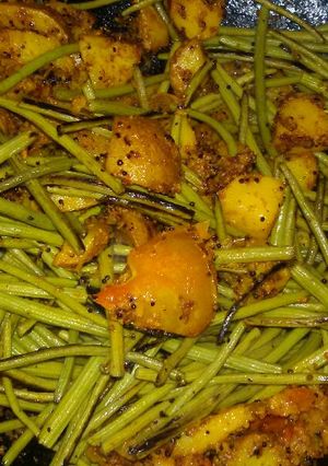A picture of Moringa ki sabzi.