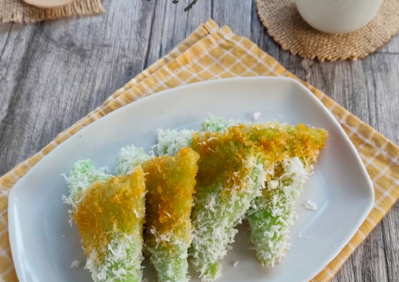 Kue Lupis Ketan