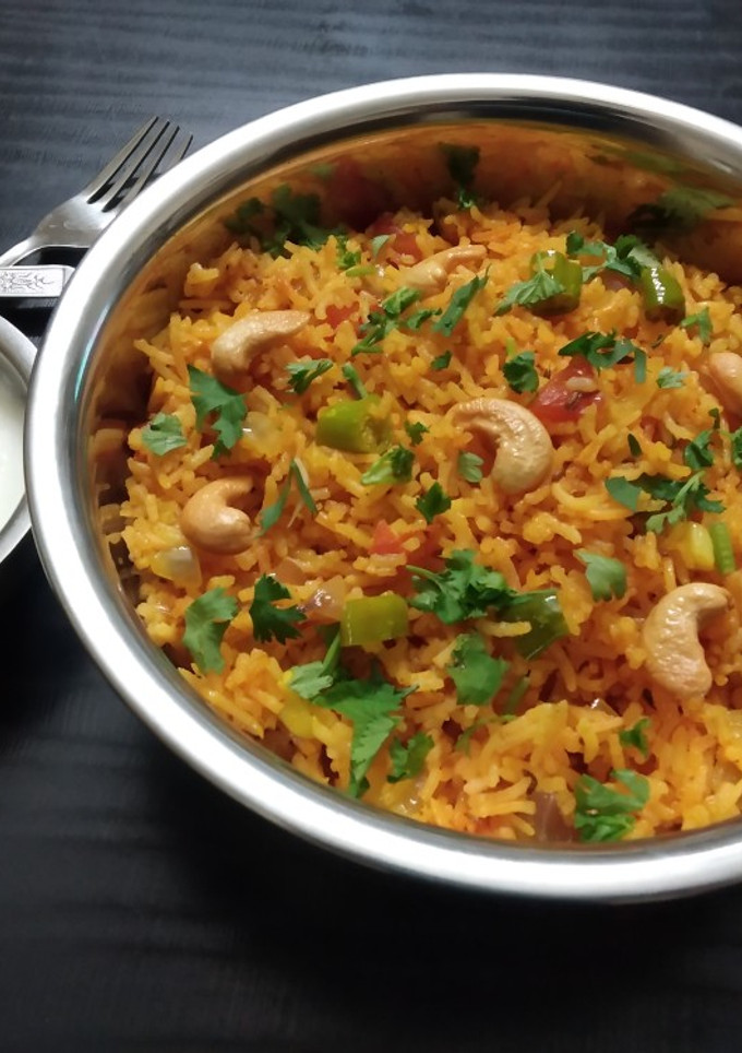 વઘારેલા ભાત (Vagharela Rice recipe in gujarati) રેસીપી મુખ્ય ફોટો