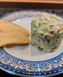 Tartar de fuet y aguacate