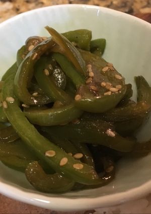 A picture of Sautéed green bell pepper.