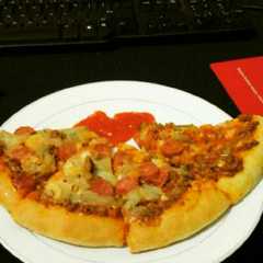รูปของ Pizza Simple dan Lezatos