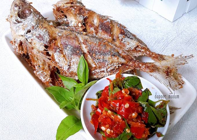 IKAN KEMBUNG GORENG - Mudah & Praktis