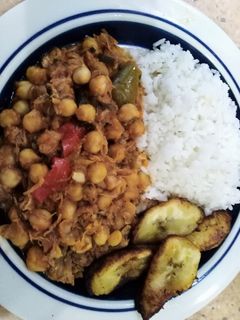 Una foto de Cocido de garbanzos