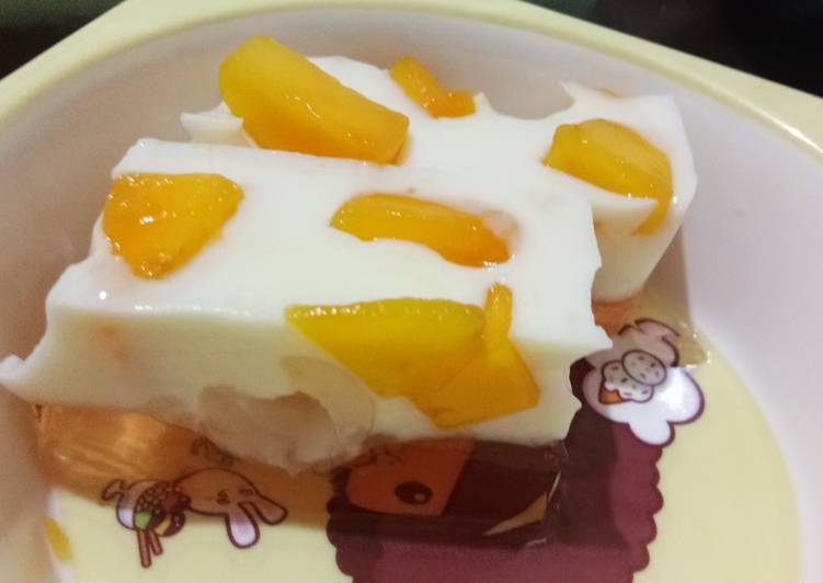 Puding mangga longan
