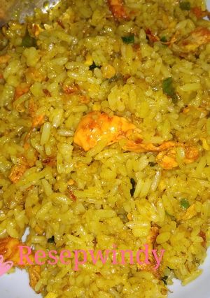 Foto resep Nasi goreng kuning