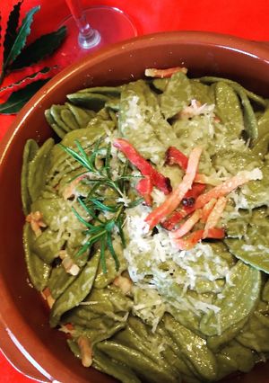 Foto di Pasta spinaci e speck