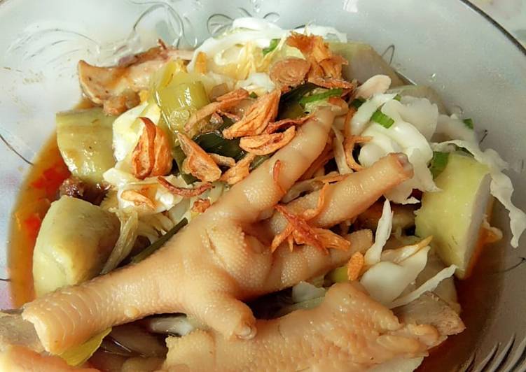 Langkah Mudah untuk Menyiapkan Soto ceker Anti Gagal