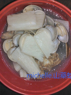 山藥蛤蠣排骨湯 的食譜成品照片