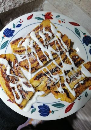 Una foto de Plátanos macho con crema (postre rápido y delicioso) 🍌