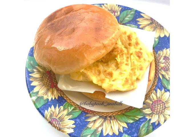 Resep Egg and Cheese Burger (Snack MPASI 1Y+) Super simple dan Praktis, Bikin Ngiler