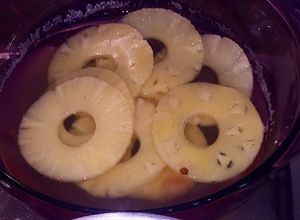 Una foto de Piña en Almíbar